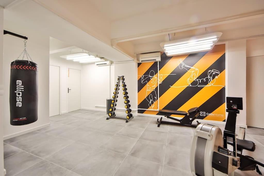 06.Studio#Charenton#Fitness#Cinema Kültér fotó