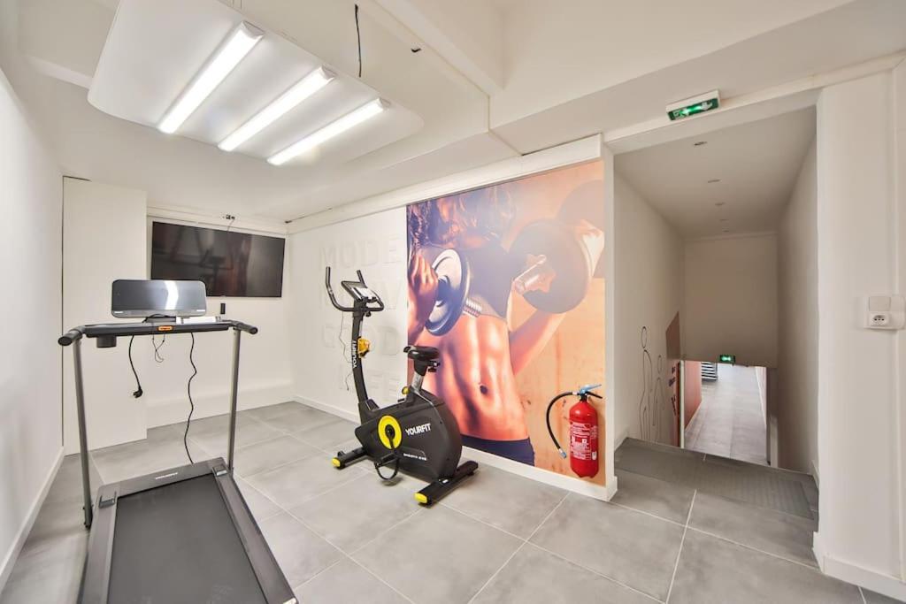 06.Studio#Charenton#Fitness#Cinema Kültér fotó